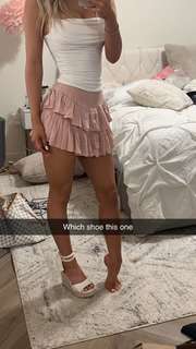 Breese Maroc feet photo thumbnail