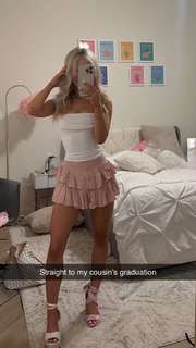 Breese Maroc feet photo thumbnail