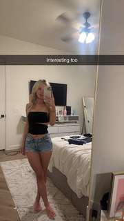 Breese Maroc feet photo thumbnail