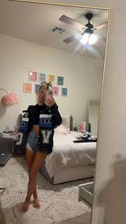 Breese Maroc feet photo thumbnail