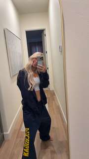 Breese Maroc feet photo thumbnail