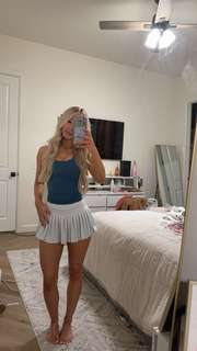 Breese Maroc feet photo thumbnail