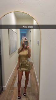 Breese Maroc feet photo thumbnail