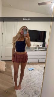 Breese Maroc feet photo thumbnail