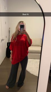 Breese Maroc feet photo thumbnail