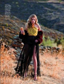 Bregje Heinen feet photo 5