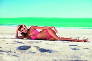 Bregje Heinen feet photo 15