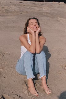 Bregje Heinen feet photo 12