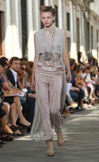 Bregje Heinen feet photo 2