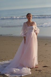 Bregje Heinen feet photo 3
