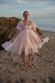 Bregje Heinen feet photo 1