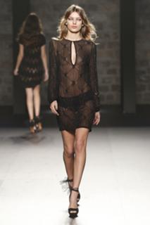 Bregje Heinen feet photo 1