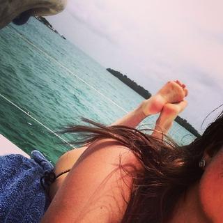 Brenda Asnicar feet photo thumbnail