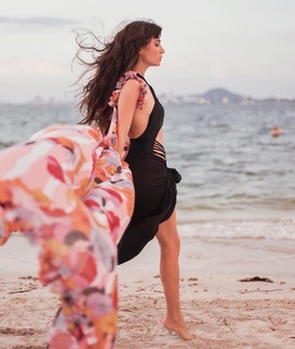 Brenda Asnicar feet photo thumbnail