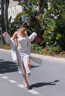Brenda Gandini feet photo 11