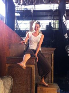 Brenda Lodigiani feet photo thumbnail