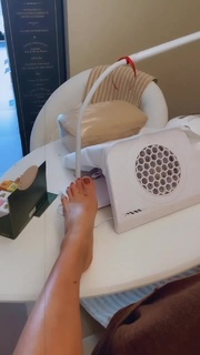 Brenda Lodigiani feet photo thumbnail