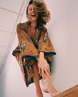 Brenda Lodigiani feet photo thumbnail