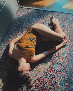 Brenda Lodigiani feet photo thumbnail