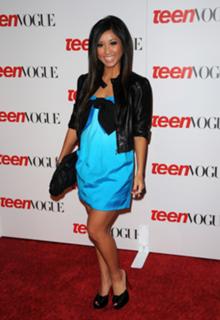 Brenda Song feet photo thumbnail