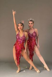 Brenda Song feet photo thumbnail