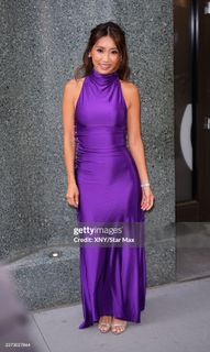 Brenda Song feet photo 5