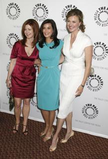 Brenda Strong feet photo thumbnail