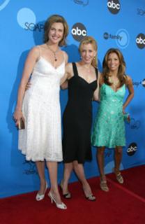 Brenda Strong feet photo thumbnail