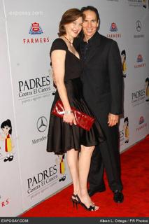 Brenda Strong feet photo thumbnail