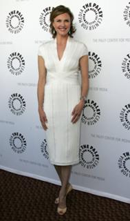 Brenda Strong feet photo thumbnail