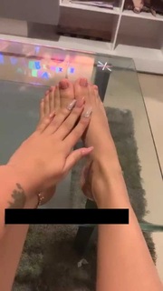Brenda Zambrano feet photo 5