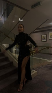 Breskvica feet photo thumbnail