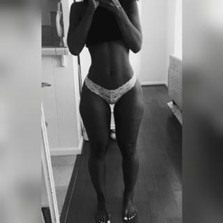 Bria Myles feet photo thumbnail