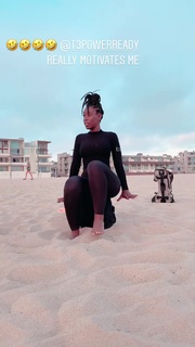 Bria Myles feet photo thumbnail