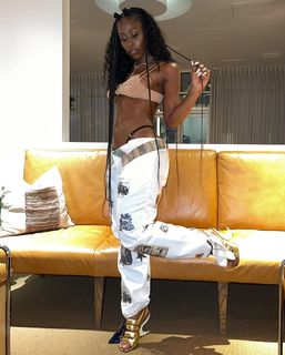 Bria Myles feet photo thumbnail