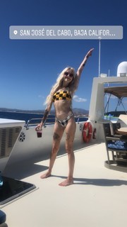 Bria Vinaite feet photo 8