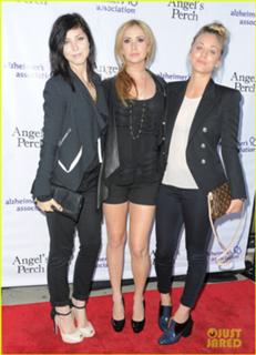 Briana Cuoco feet photo 12