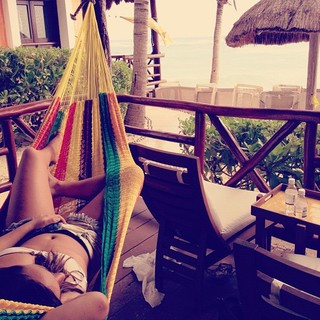 Briana Evigan feet photo thumbnail