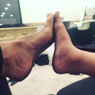 Briana Evigan feet photo thumbnail