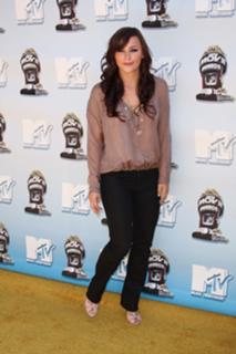 Briana Evigan feet photo thumbnail