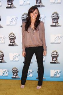 Briana Evigan feet photo thumbnail