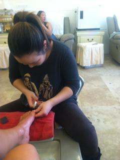 Briana Evigan feet photo thumbnail