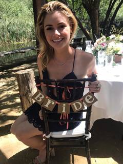 Brianna Brown feet photo thumbnail
