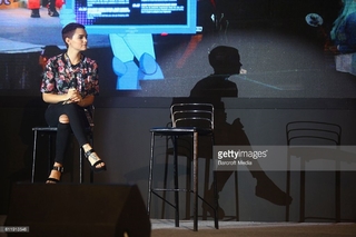 Brianna Hildebrand feet photo thumbnail