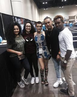 Brianna Hildebrand feet photo thumbnail