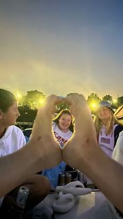 Brianna LaPaglia feet photo 7
