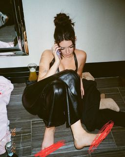 Brianna LaPaglia feet photo 7