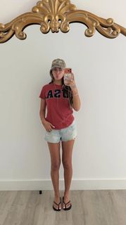 Brianna LaPaglia feet photo 4