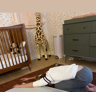 Brianne Howey feet photo thumbnail