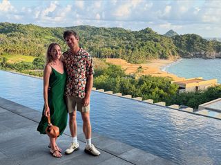 Brianne Howey feet photo thumbnail